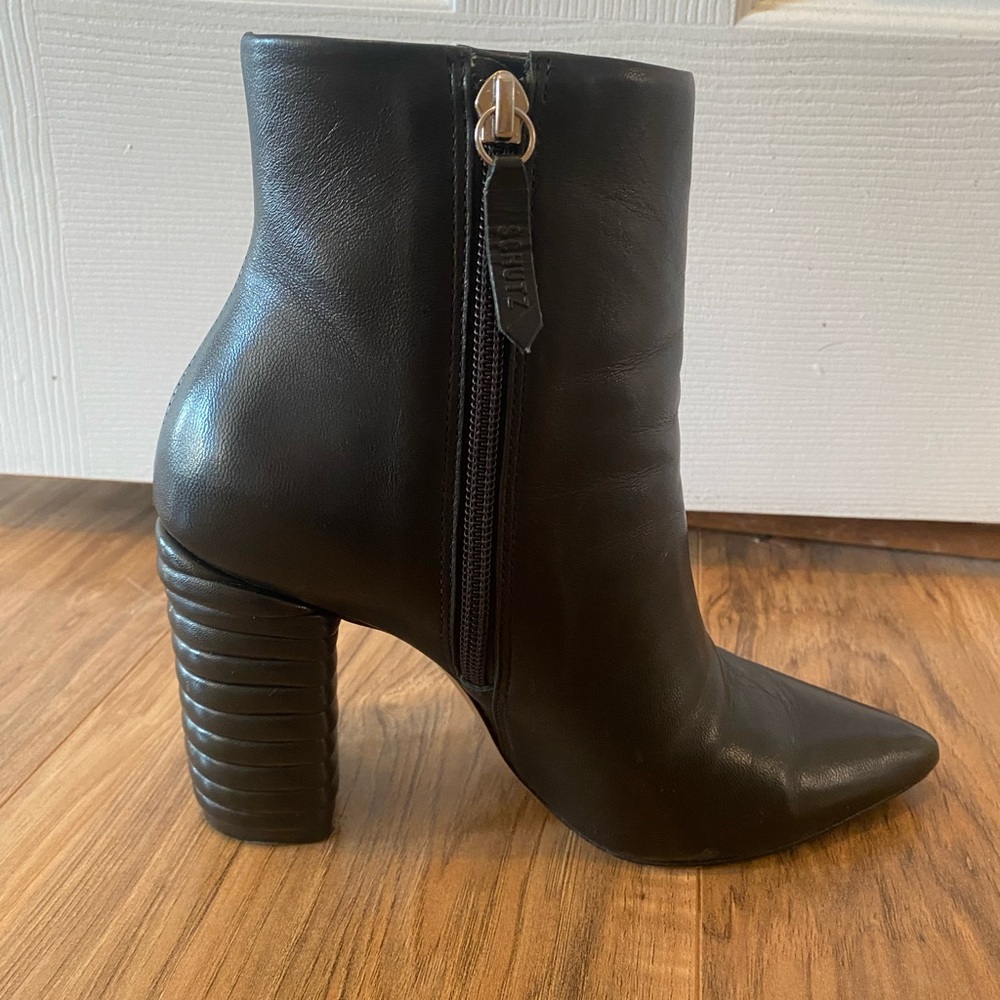 SCHUTZ Black Leather Ribbed-Block Heel Ankle Boots - Picture 6 of 11